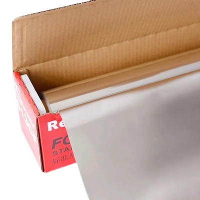 Cuisine de catégorie comestible faisant cuire le petit pain de papier d'aluminium avec la lame en plastique en métal de support